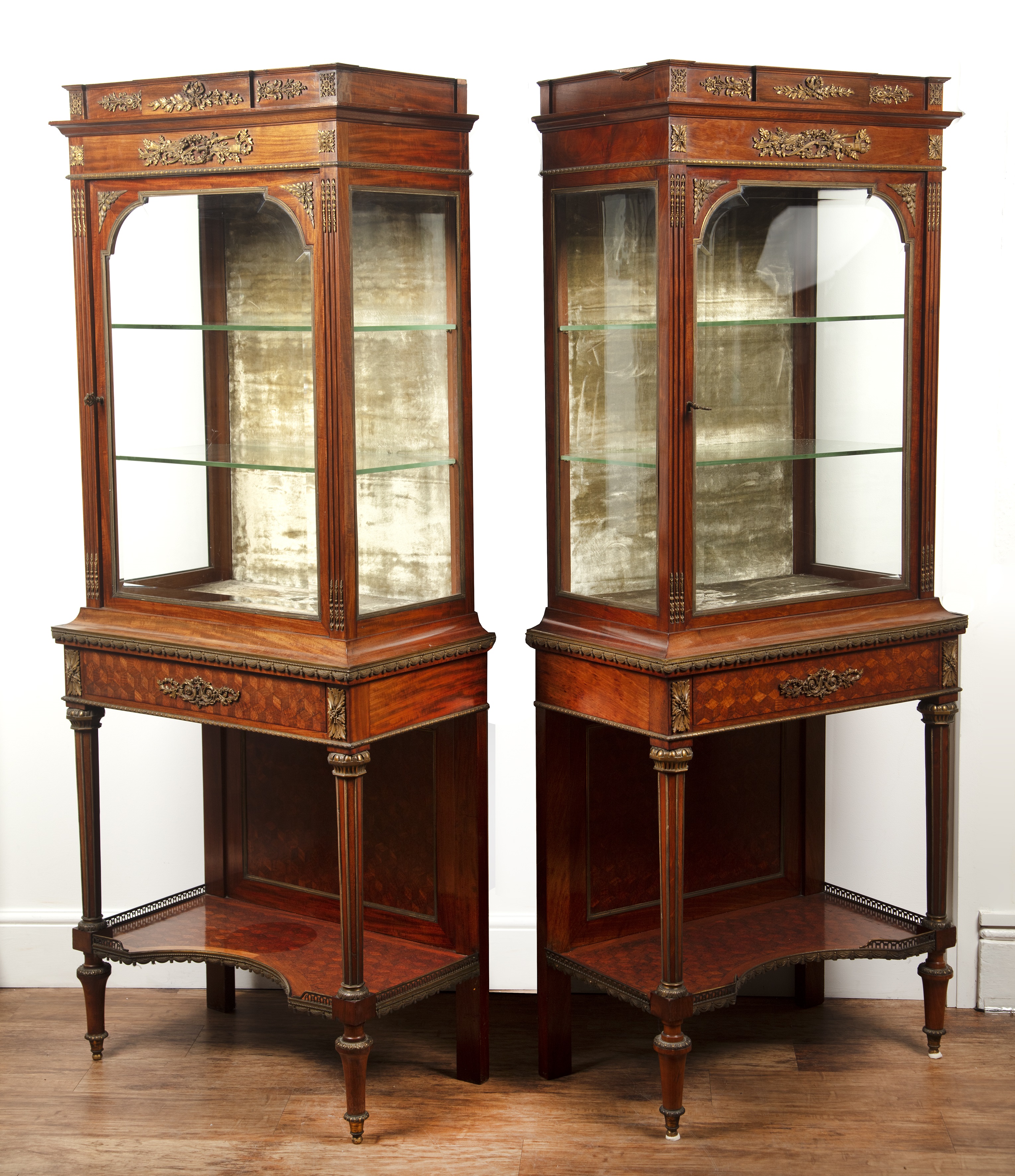 Country House Sale 